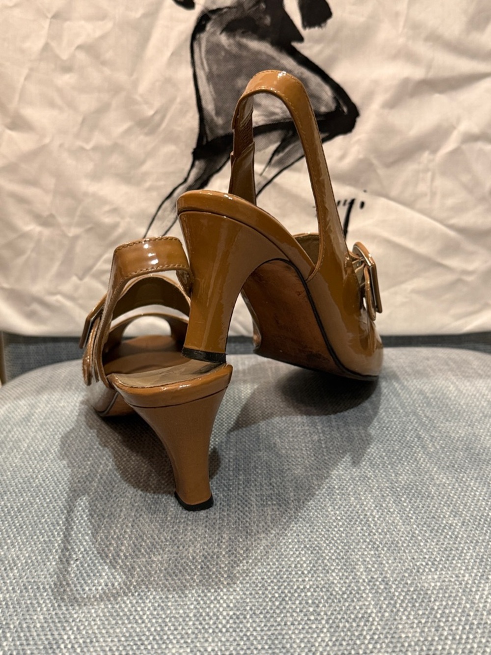 Anyi Lu Patent Leather Peep Toe Couture Comfort - Picture 4 of 8